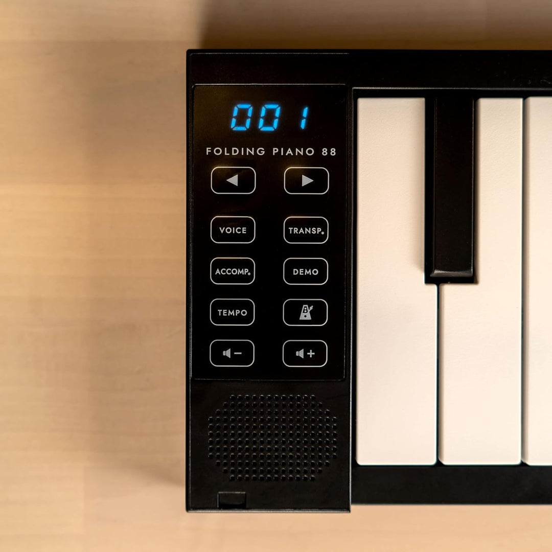 BLACKSTAR Carry-On Tragbares Schwarz klappbares Digitalpiano mit 88 Tasten von Blackstar & VARTA Bat