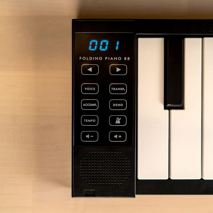 BLACKSTAR Carry-On Tragbares Schwarz klappbares Digitalpiano mit 88 Tasten von Blackstar & VARTA Bat