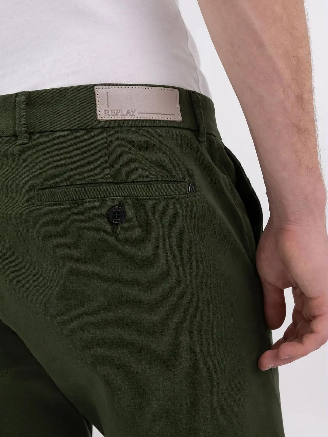 Replay Herren Chino Brad Straight-Fit aus Comfort Denim 27W / 30L Forest Green 312, 27W / 30L Forest
