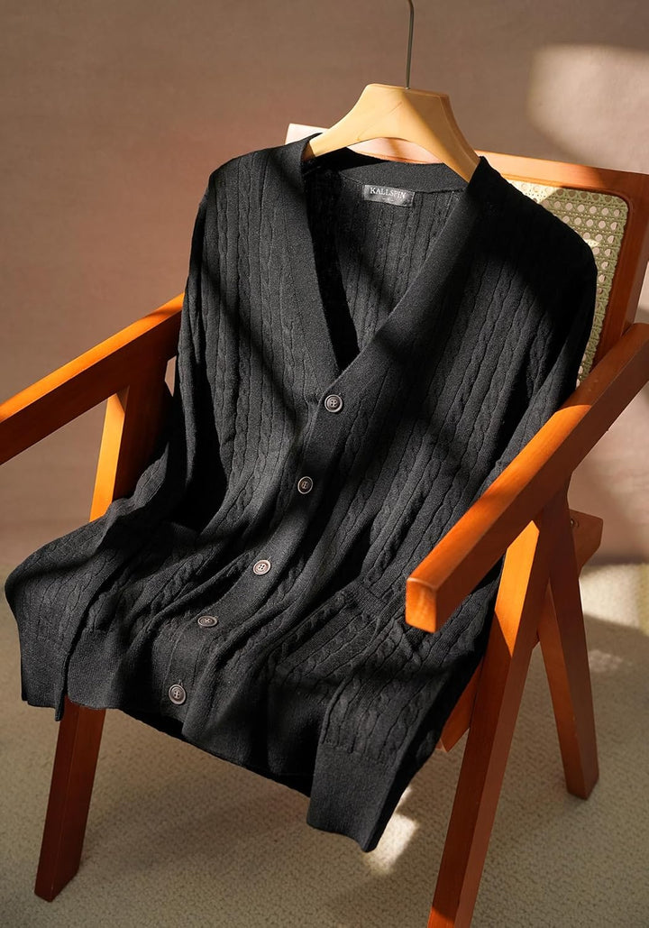 Kallspin Herren Strickjacke aus Wollmischung Zopfstrick Cardigan mit Knopfverschluss und Taschen M S