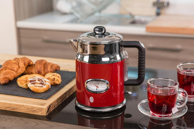 Russell Hobbs Toaster + Russell Hobbs Wasserkocher Retro rot [Energieklasse A] [Energieklasse A] [En