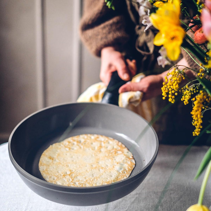 Fissler Ceratal Comfort / Aluminium-Pfanne frei von PFAS/PTFE, Keramik-beschichtet (Ø 26 cm) Ceramic