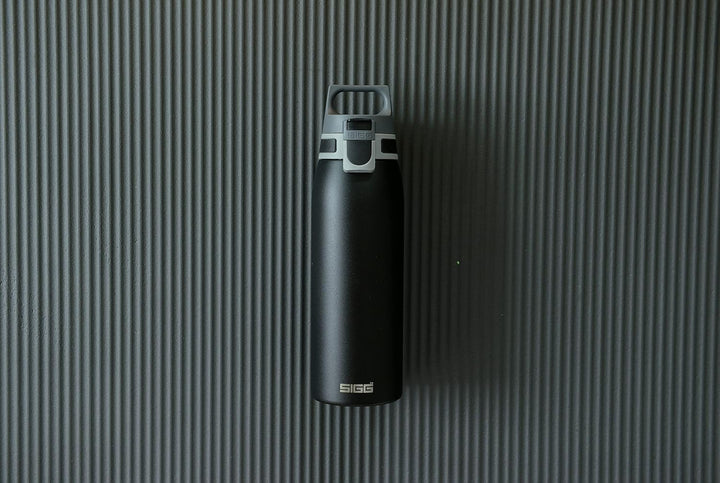 SIGG - Edelstahl Trinkflasche - Shield ONE - Für Kohlensäurehaltige Getränke Geeignet - Auslaufsiche