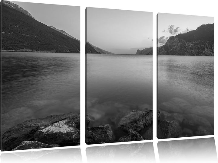 Pixxprint Gardasee in Italien Kunst B&W als Leinwandbild/Grösse: 3 Teilig (120x80 cm) cm/Wandbild/Ku