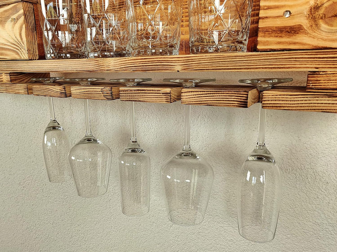 Whisky-Regal Wandbar mit Getränkespender 4 Dosierer Whiskey-Bar Weinregal aus Palette 4 Whiskeygläse