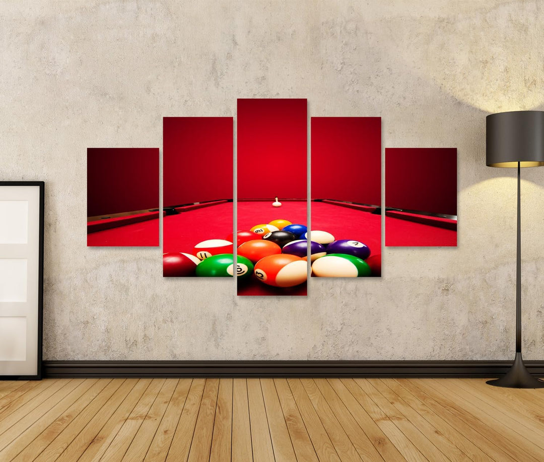 islandburner Bild auf Leinwand Billards Pool Spiel Farbige Kugeln In Dreieck Roter Billardtisch Bild