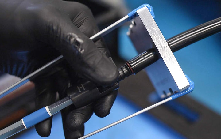 Laser 6933 Rohrverbinder Anlegewerkzeug