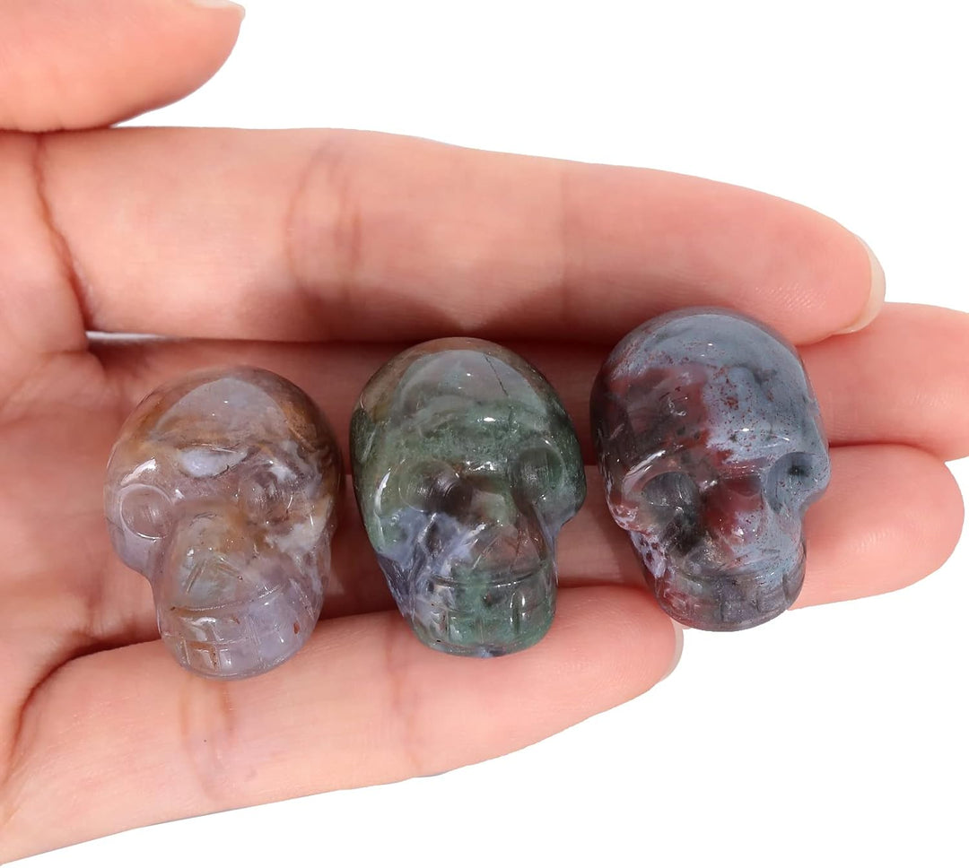 Mini India Agate Healing Crystal Menschlicher Schädel, 2,5 cm handgeschnitzte Figur Statue Decor, 3