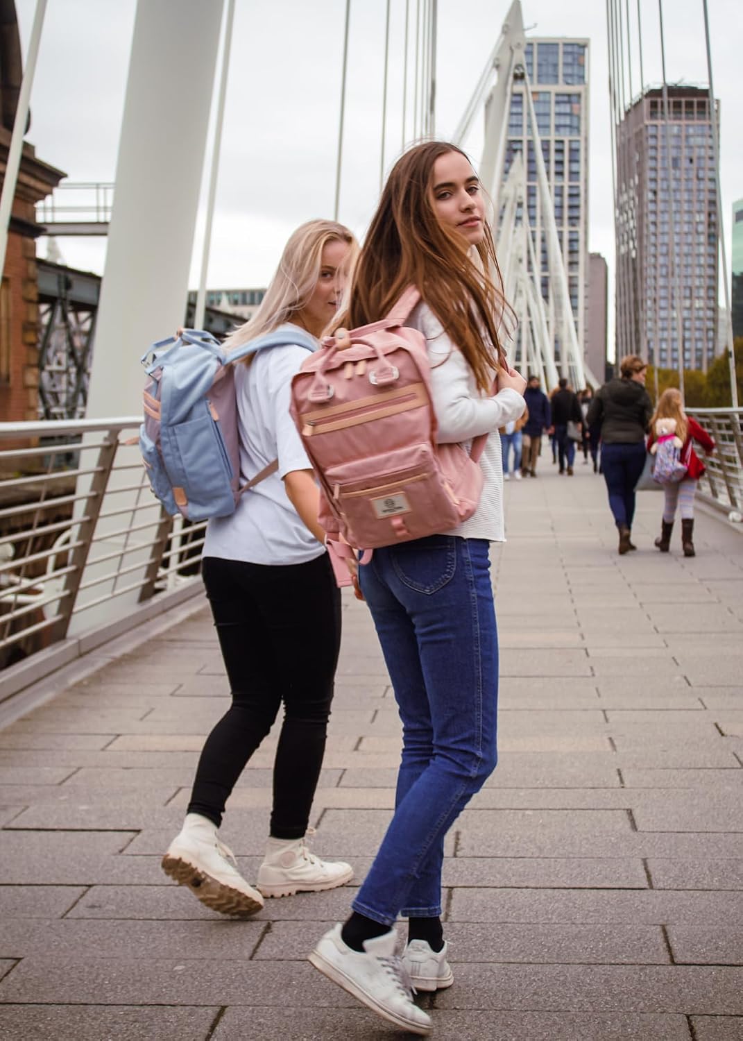 SEVENTEEN LONDON – Moderner, einfacher und unisex ‘Wimbledon’ Rucksack mit einem klassischen Design