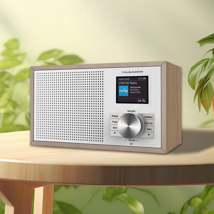 VR-Radio Digitalradio: Digitales DAB+-Radio, 2,4"/6,1-cm-Farbdisplay, Bluetooth, Holzgehäuse (Radiow