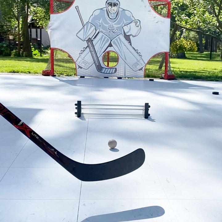 Hockey Revolution Essentials Kit – schwedische Stickhandling Bälle aus Holz mit Hockey-Pucks und sta