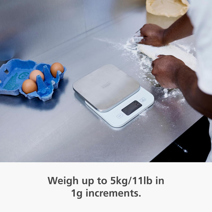 Joseph Joseph Vision Digitale Küchenwaage 5kg aus Edelstahl