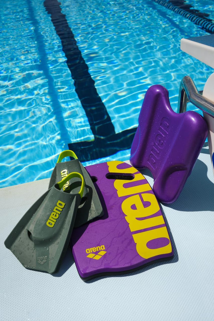 ARENA Powerfin Pro II Schwimmbad-Trainingsflossen, Schwimmflossen für Erwachsene, Flossen aus 100% S