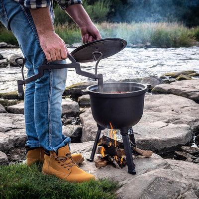 KADAX Jagdkessel, Gusseisen Kochtopf mit Füssen, Schmortopf aus Gusseisen, Dutch Oven für Garten, La