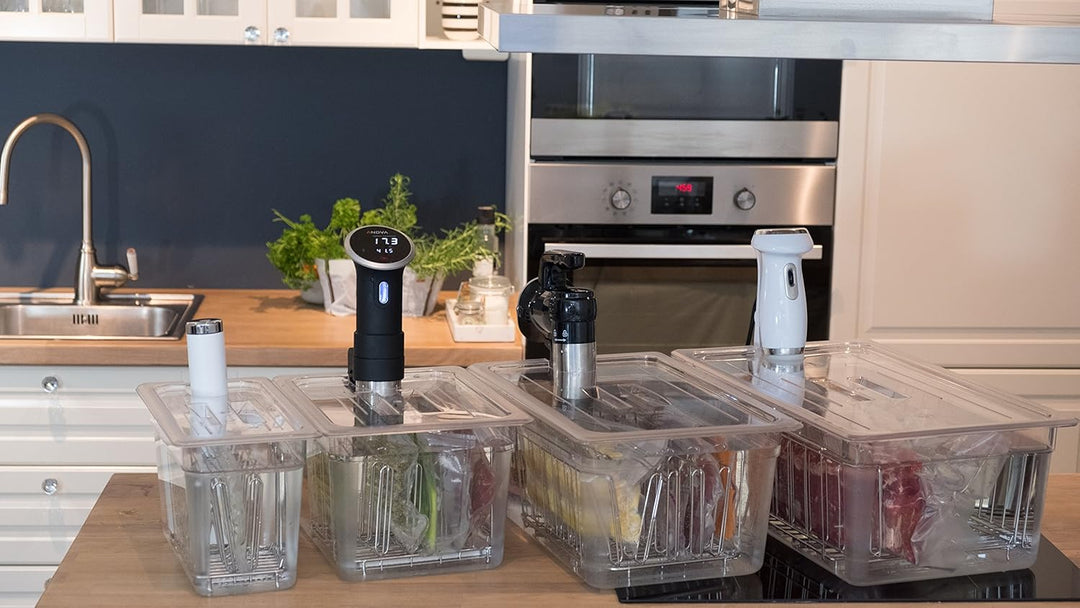 LIPAVI C10 Sous-Vide Wasserbad - 11,3 Liter, 32,3 x 26,2 x H:20,3 cm. Starkes, durchsichtiges Polyca