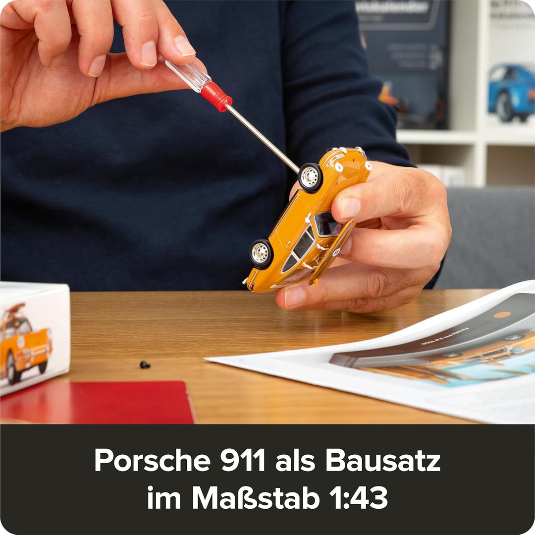 FRANZIS 67299 - Porsche 911 Sonderedition Surfbrett Adventskalender - Modellbausatz im Massstab 1:43