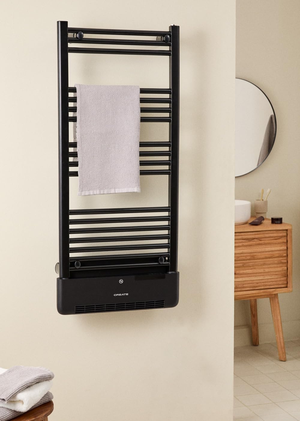CREATE / WARM Towel Advance/Elektrischer Heizkörper mit Handtuchwärmer und WLAN, Schwarz / 51,5x11x1
