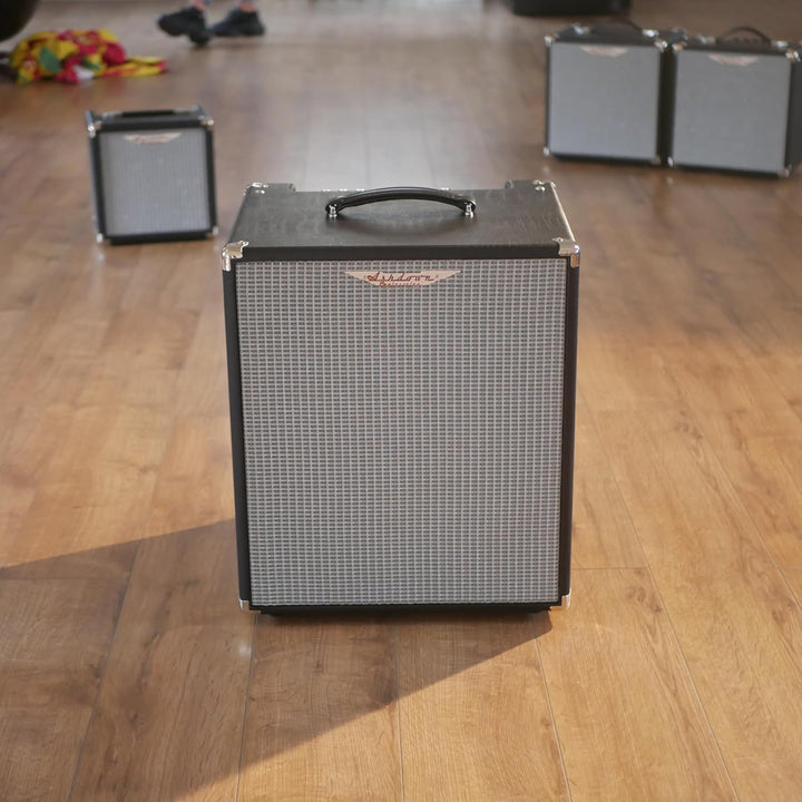 Ashdown STUDIO-10 Combo Bassverstärker