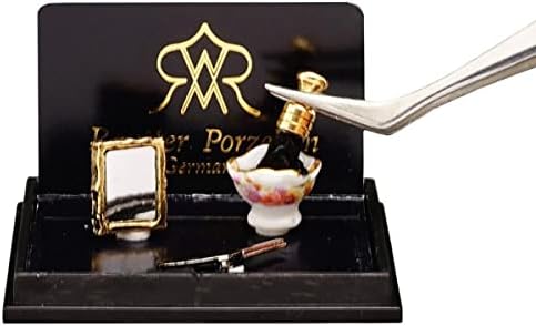 001.476/5 - Rasierset, Miniatur, Rot, Kunststoff, Figurine Set