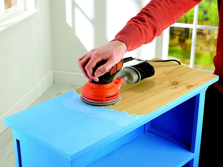 Black+Decker Exzenterschleifer (240W, mit integrierter Staubabsaugung, zum Schleifen/Polieren, werkz