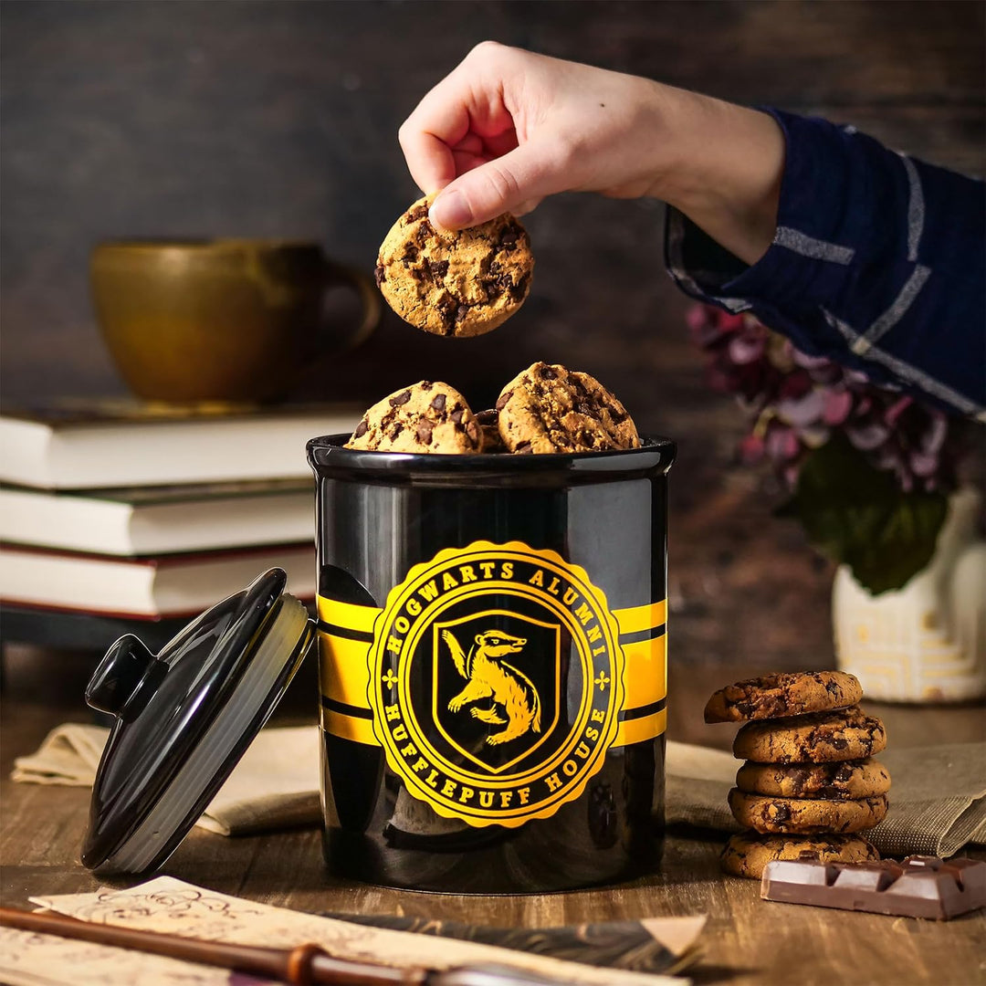 Elbenwald Harry Potter Hogwarts Alumni Keksdose Hufflepuff - 2,5 x 21,5 x 12,5 cm - mit Dachs Wappen