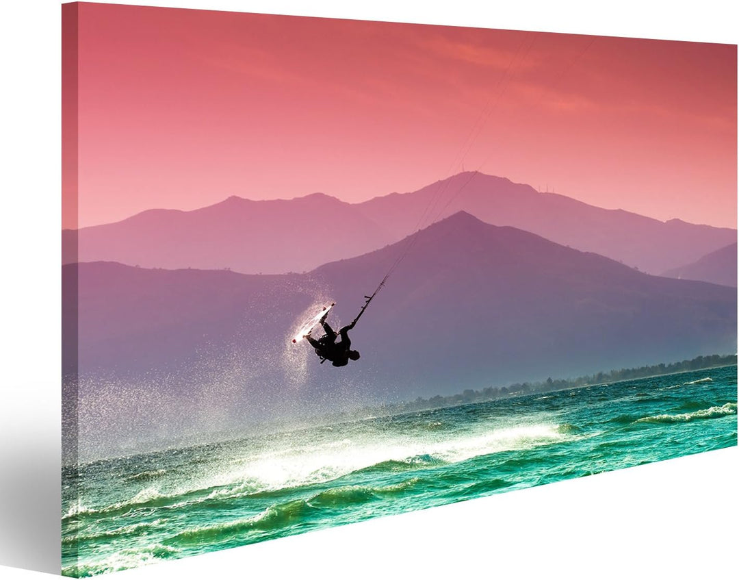 Bild auf Leinwand Kitesurfer am Strand von Skinias in Griechenland. Wandbild Poster Leinwandbild 80x