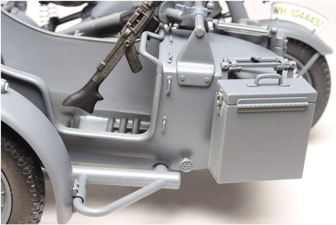 Italeri 7406 510007406-1:9 Zündapp KS 750, Modellbau, Bausatz, Standmodellbau, Basteln, Hobby, Klebe