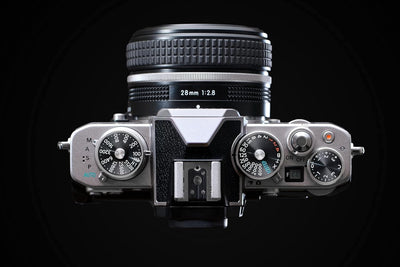 NIKKOR Z DX 28/2.8 (Silver Edition)