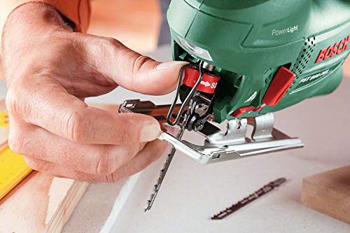 Bosch Stichsäge PST 900 PEL (Hubzahl bei Leerlauf 500 bis 3100 U/min, in Kunststoffkoffer) + 10tlg.