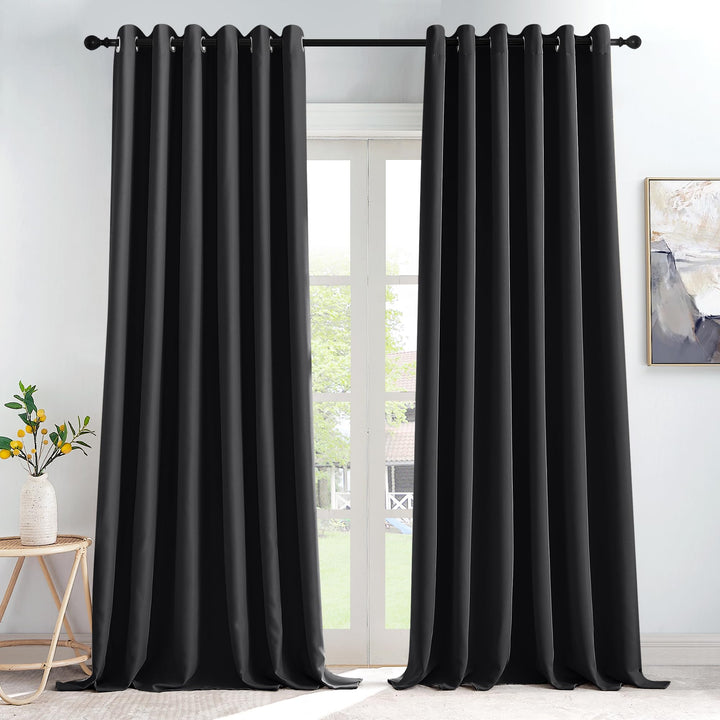 KGORGE Extra Breite Gardine Schwarz Blickdicht 2er Set 245 x 200 cm(HxB) Thermovorhänge Kälteschutz