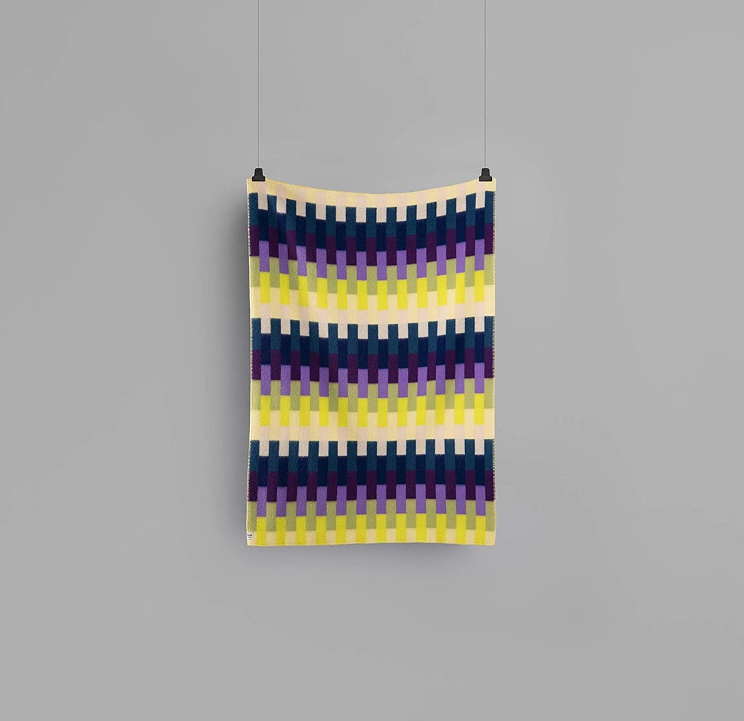 RØROS TWEED - Asmund Bold - Wolldecke aus norwegischer Lammwolle - Design von Kristine Five Melvær -