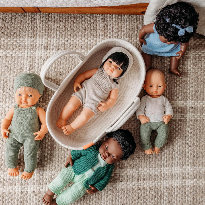 Miniland Set aus recycelten Strickwaren für 32 cm grosse Puppe Miniland Dolls – Pullover und Hose