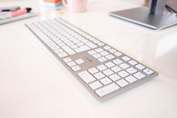 CHERRY KC 6000 Slim, Ultraflache Design-Tastatur, Pan-Nordisches Layout (QWERTY), Kabelgebunden (USB