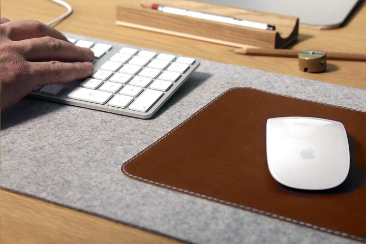 Pack &amp; Smooch Grosse Schreibtischunterlage Mouse Pad Matte -Moira- 74x30cm aus Merino Filz und Natur