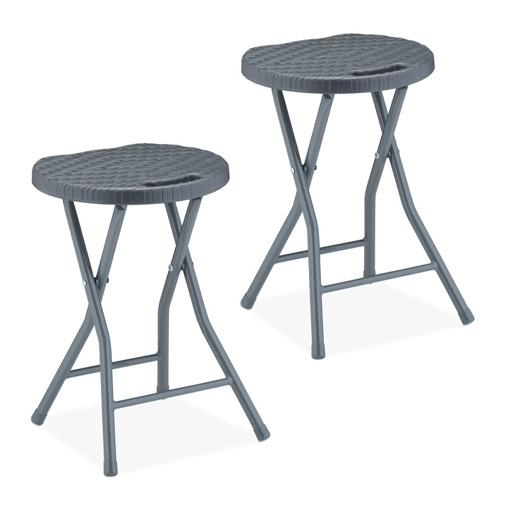 Relaxdays Klapphocker, 2er Set, Rattan-Optik, Garten & Balkon, klappbarer Outdoor Sitzhocker, HTB: 4