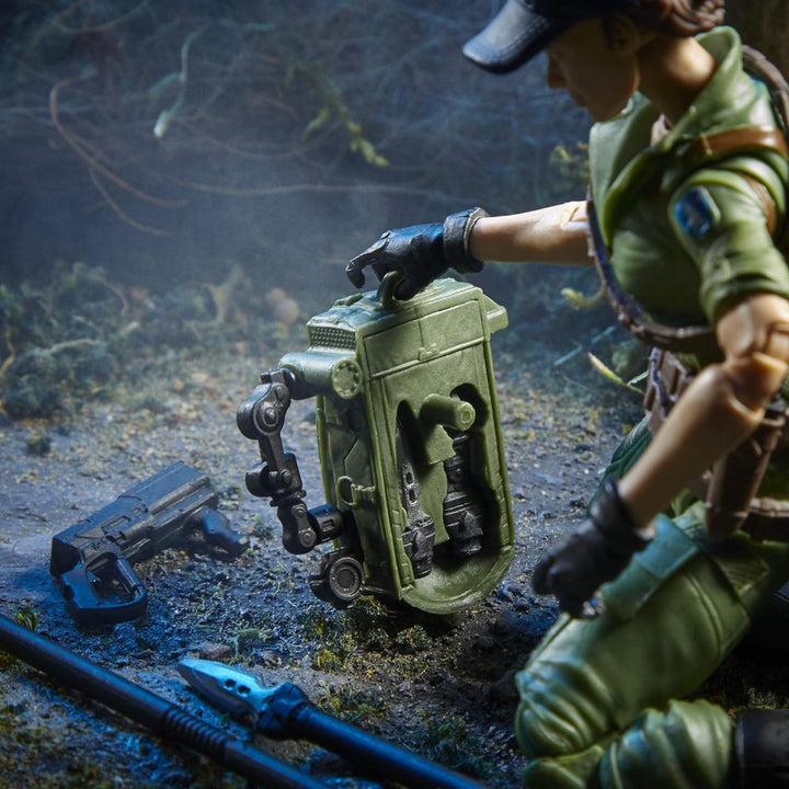 Hasbro G.I. Joe Classified Series Lady Jaye Action Figure 25 Collectible Premium Toy with Multiple A