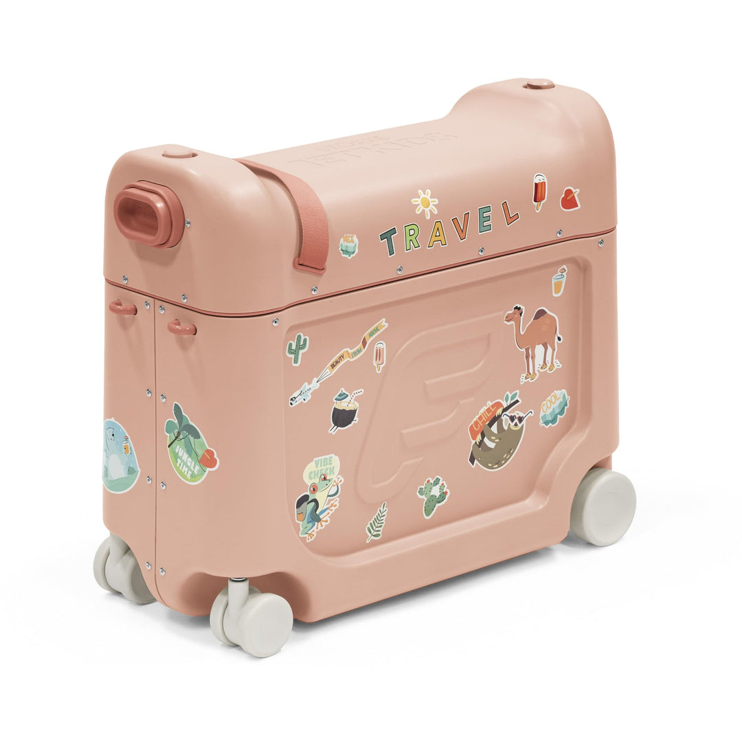 Stokke JetKids BedBox, Coral Pink - Aufsitzkoffer für Kinder von 2-7 Jahren (bis 35 kg) - Lässt Sich