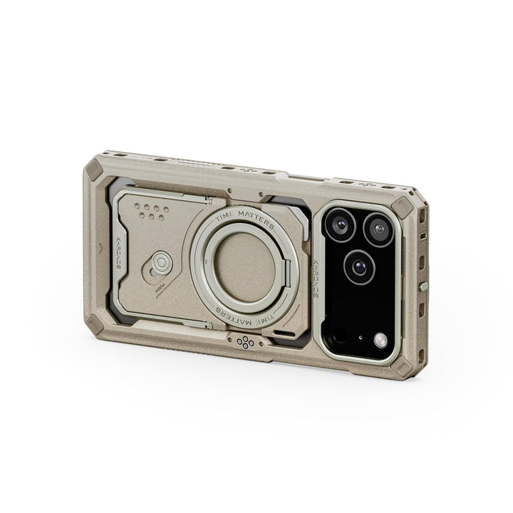 TILTA Khronos iPhone 17 Pro Max Hülle, Handyhalterung kompatibel mit iPhone 17 Pro Max mit Handyband