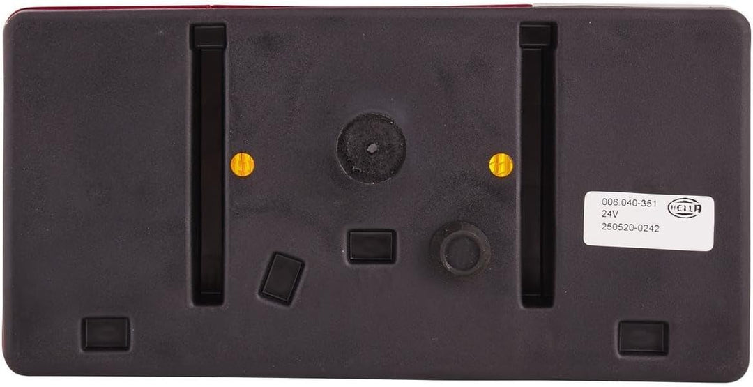 HELLA - Heckleuchte - Glühlampe - 24/12V - Anbau - Lichtscheibenfarbe: rot/gelb - Stecker: Flachstec