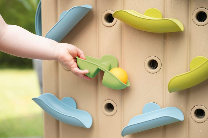 Smoby Life - Activity Wall - aus 84% Recyclingmaterial - Interaktiver Spielwand mit 6 Aktivitäten &