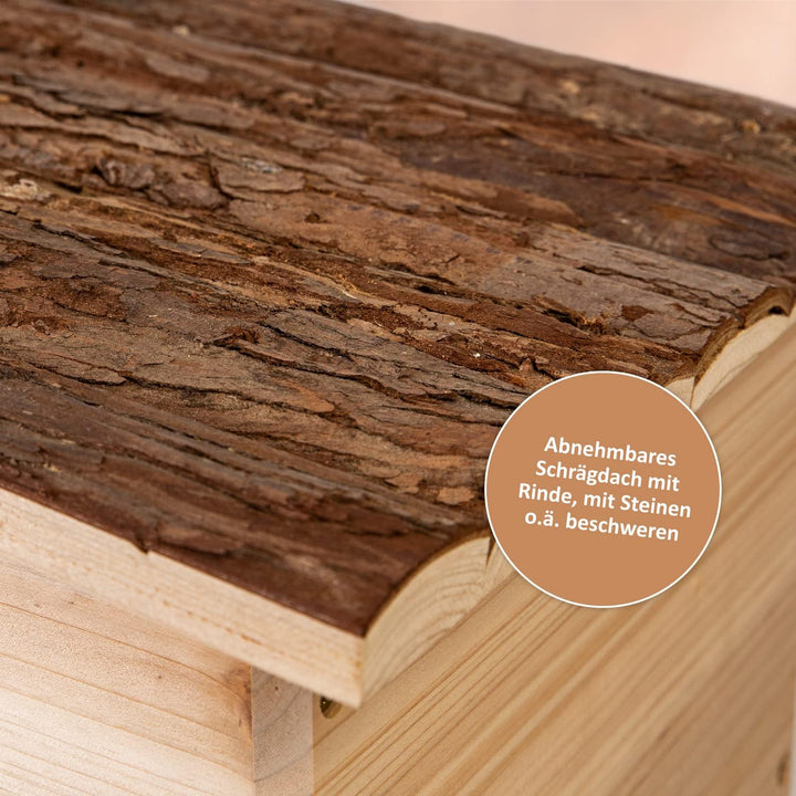 Igelhaus Bausatz mit Boden aus Holz Höhe 22 cm - Igelhotel mit Labyrintheingang – Igelfutter Haus Ig
