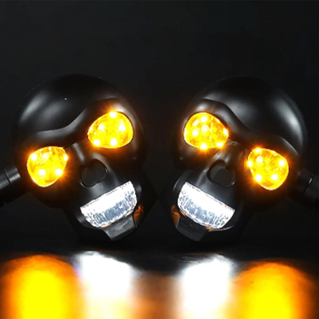 Feurige Totenkopflampe - Universal 12V Blinklicht Paar wasserdicht mit Glow Fackeln Set mit Glanz Mo