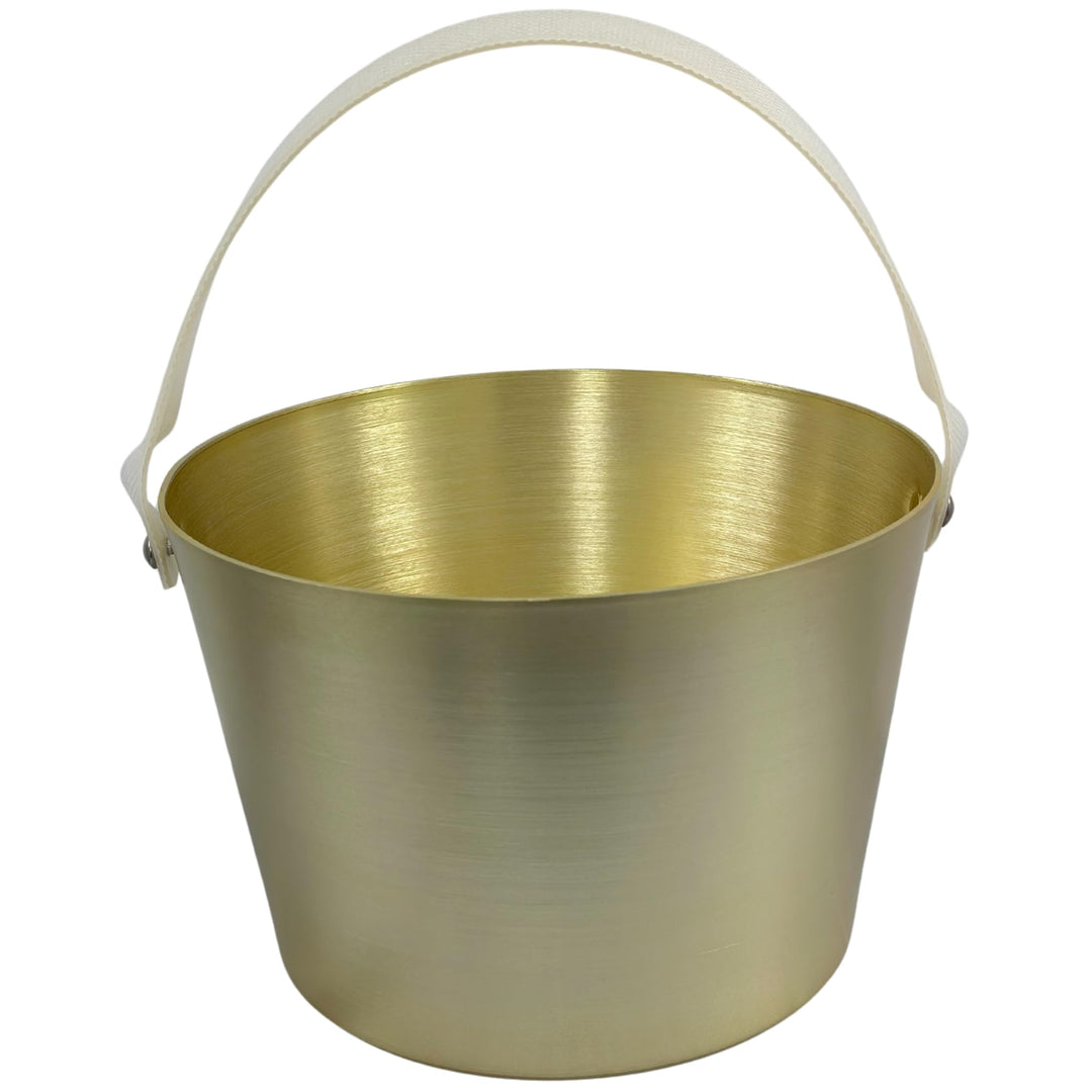 Saunaeimer aus Aluminium champagner mit flexiblem Tragegurt der Marke SudoreWell by MaReBa24®