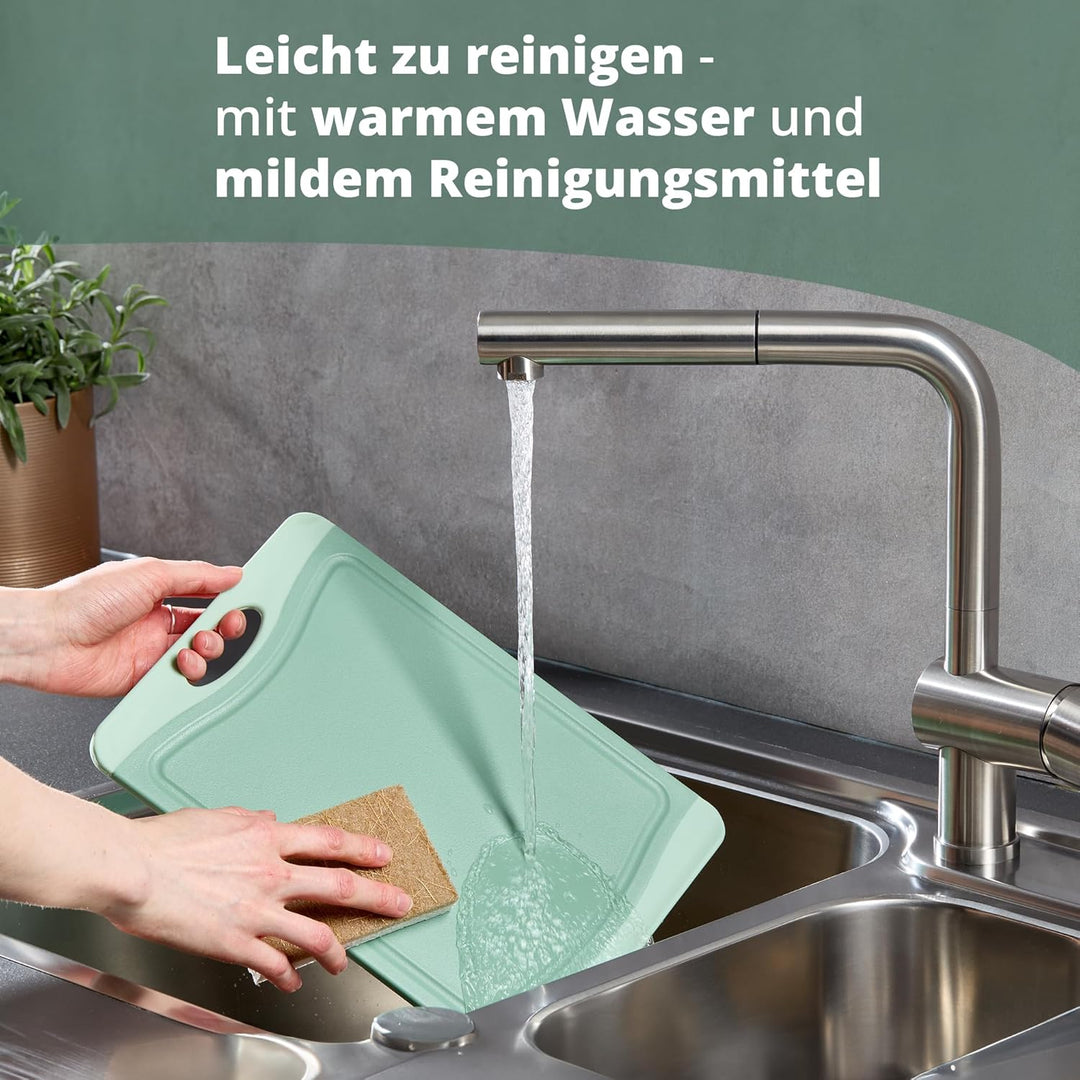 KHG Schneidebrett aus Kunststoff - 29 x 20 x 0,8 cm Grün - Grosses Messerbrett, Küchenbrett rutschfe