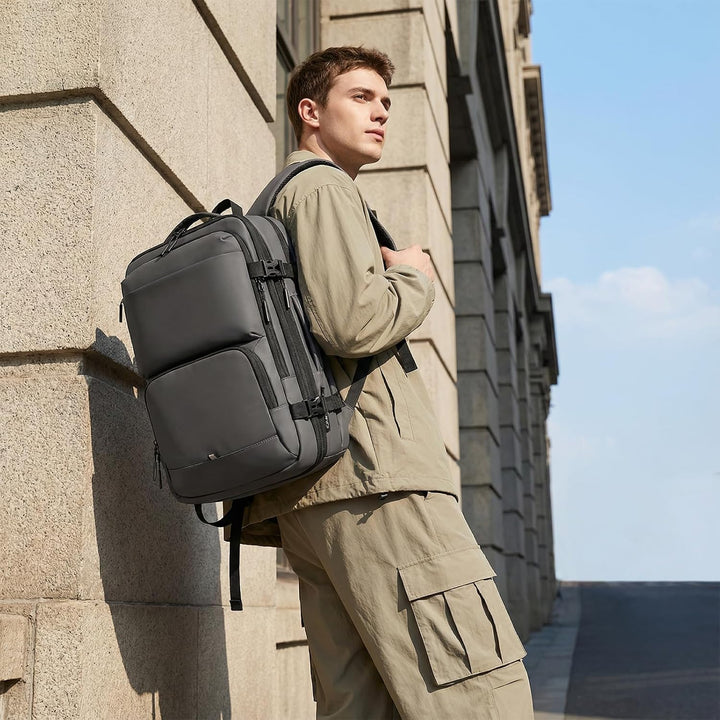 BAGOK Handgepäck Rucksack, Wasserdichter Multifunktionaler Rucksack Handgepäck Flugzeug mit Laptopfa