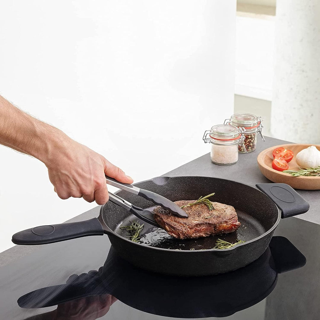Navaris Gusseisenpfanne - 30cm Eingebrannte Pfanne Gusseisen Induktion - Emailliert - Cast Iron Pan,