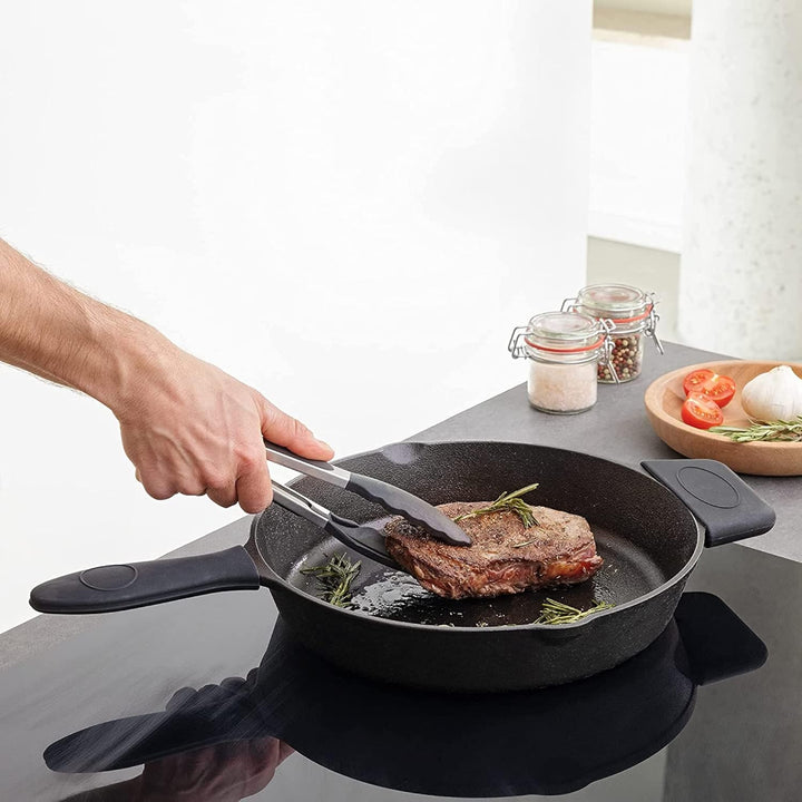 Navaris Gusseisenpfanne - 30cm Eingebrannte Pfanne Gusseisen Induktion - Emailliert - Cast Iron Pan,