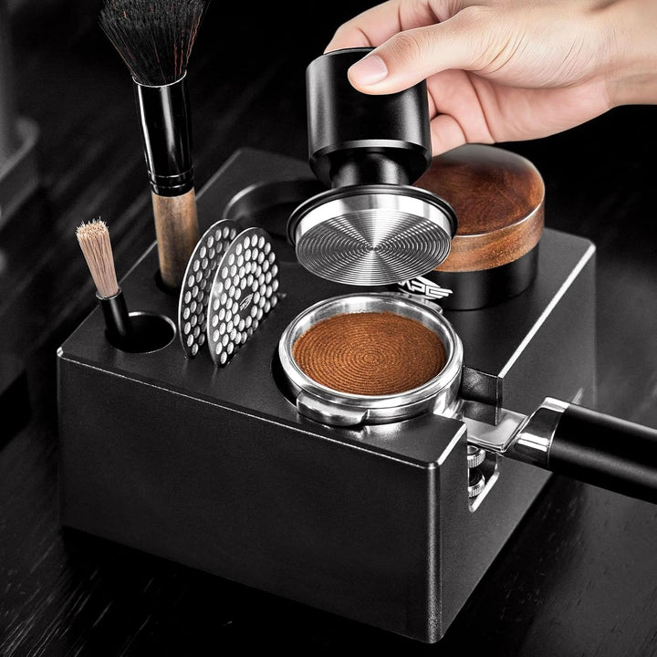 IKAPE Espresso-Tamper-Station – Schwarze Tamping-Station aus Kunststoff, Tamper-Halterung und Siebtr