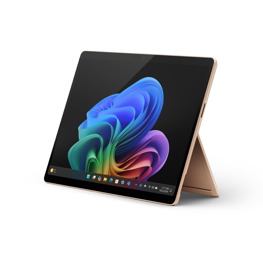 Microsoft Surface Pro | Copilot+ PC | 13” OLED Touchscreen | Snapdragon® X Elite (12 Kerne) | 16GB R