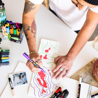 POSCA uni PC3M Stift mit feiner Spitze, weiche Farben, 8 Stück
